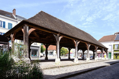 Desk of tourist information of Luzarches