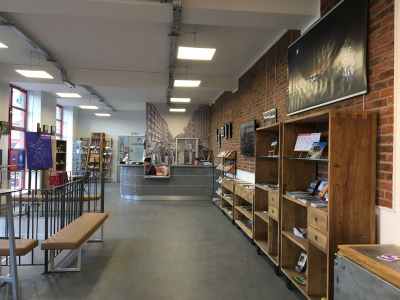Agence POP – Plaine commune vous Ouvre ses Portes - Tourist Information Office of the Flea Market of Saint-Ouen