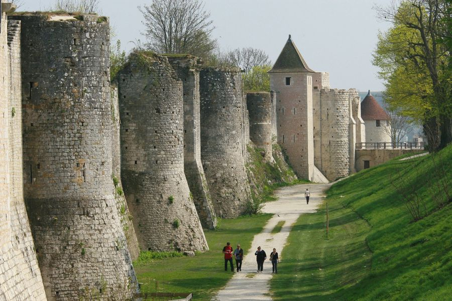 Les remparts de Provins