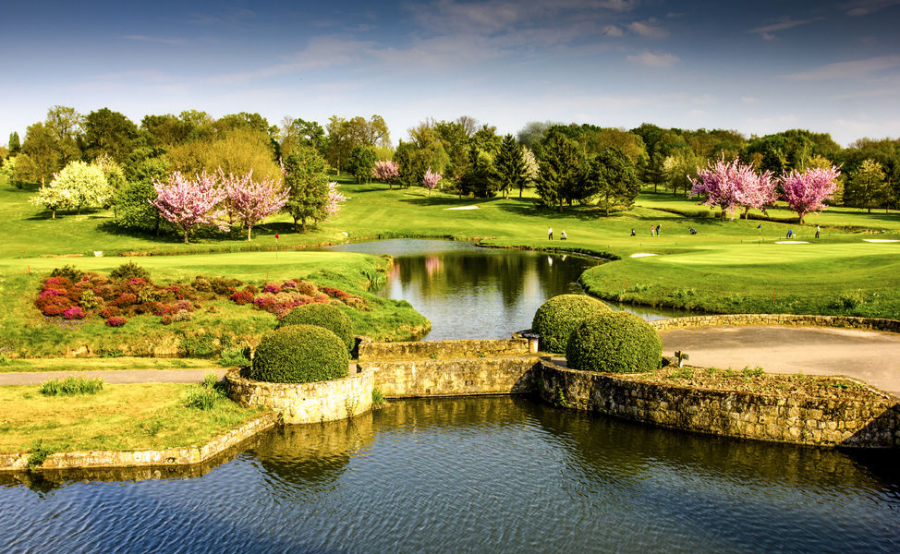 Exclusiv Golf course Château Cél
