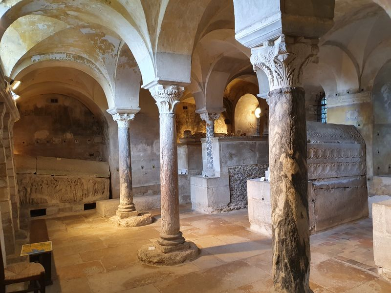 Vue Crypte Saint Paul